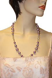 #06-nk-006. Lilac Colored Fashion Necklace.