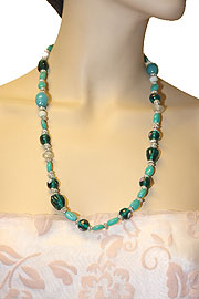 #06-nk-124. Emerald Green Fashion Necklace.